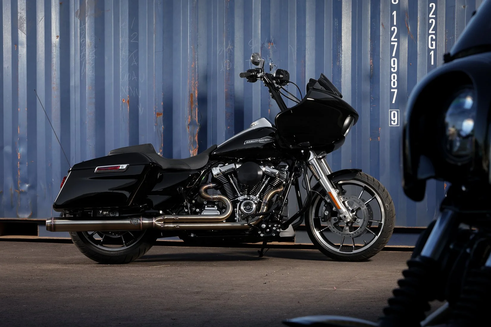 HARLEY-DAVIDSON Drag FXR用ダイヤモンドシート FXR Division Signature Series Seat for 2008 - 2023 Touring